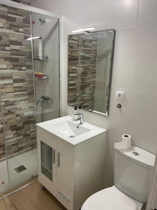 Precioso Duplex En Oviedo Wifi Lägenhet Exteriör bild