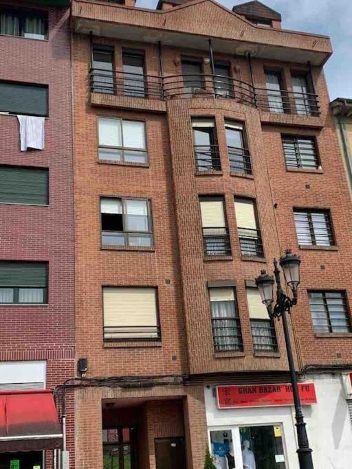 Precioso Duplex En Oviedo Wifi Lägenhet Exteriör bild